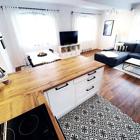 Apartman Linda - Velka Lomnica Екстер'єр фото